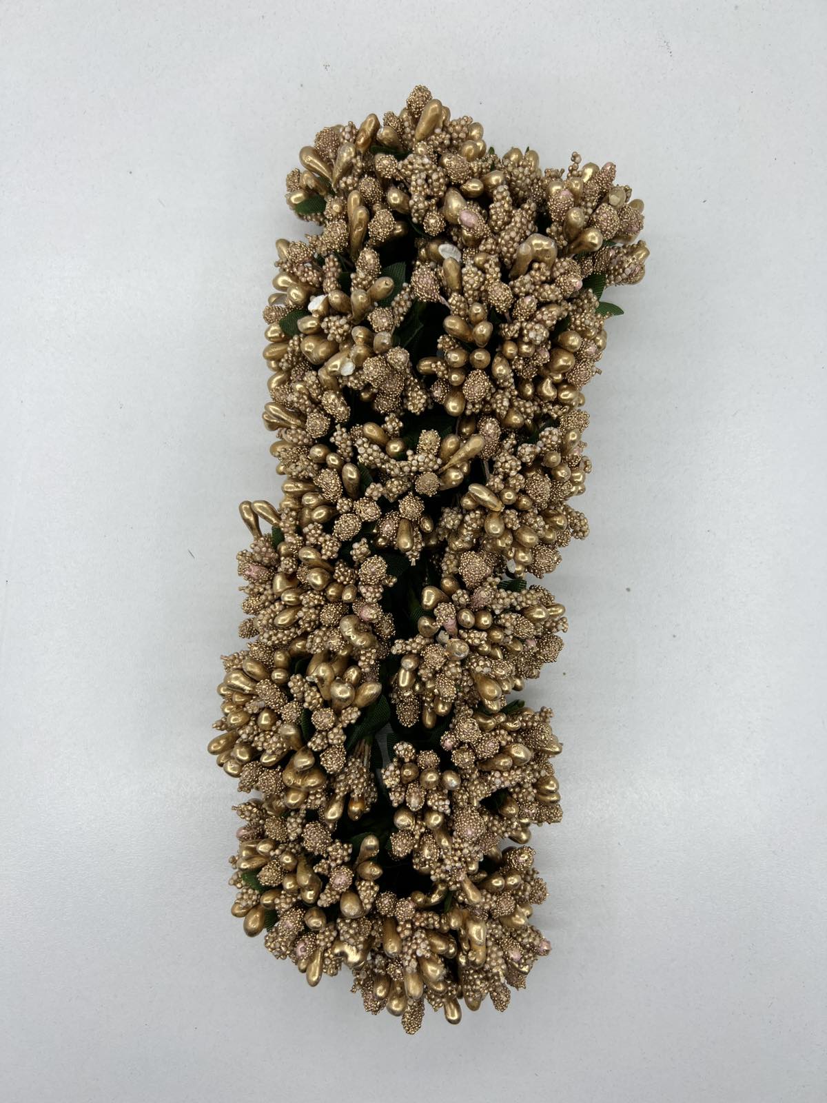 Тичинки злато и сребро