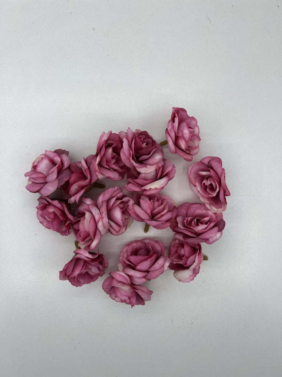 Мини главичка роза