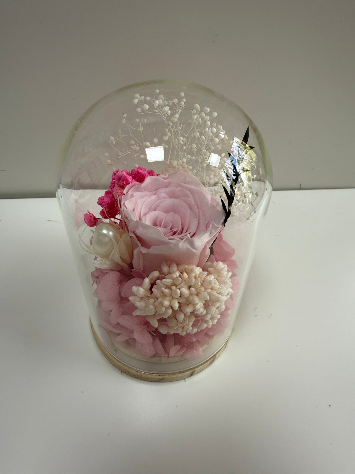 Вечна роза в купол