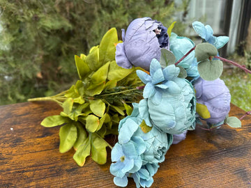 Едър божур смес.китка син