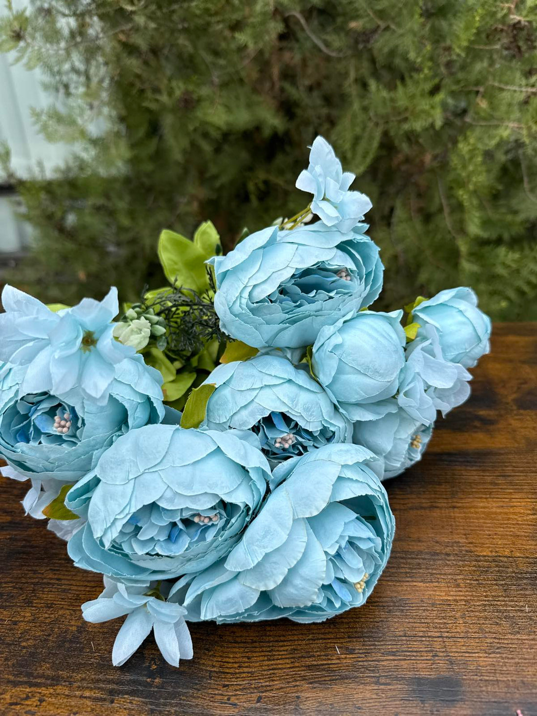 Едър божур смес.китка мента