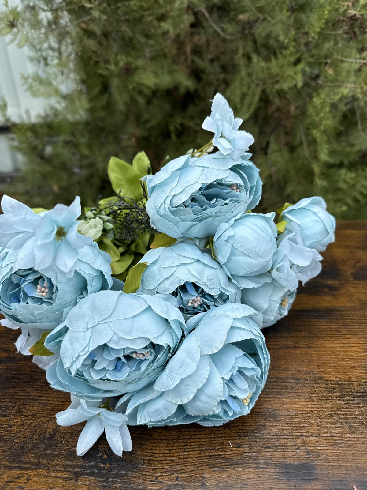 Едър божур смес.китка мента