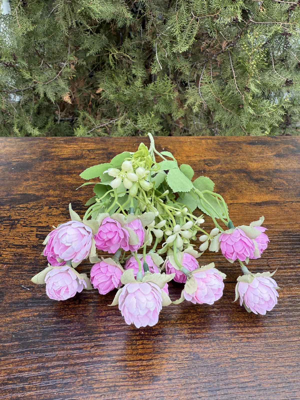 Двуцветни мини хризантемки