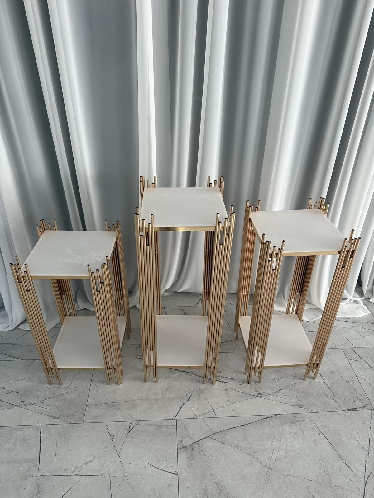 Десертни маси квадрат 3 бр