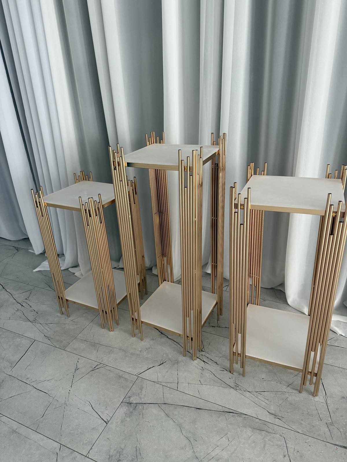 Десертни маси квадрат 3 бр