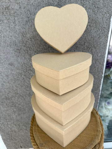 Кутия сърце 4 в 1 бежава