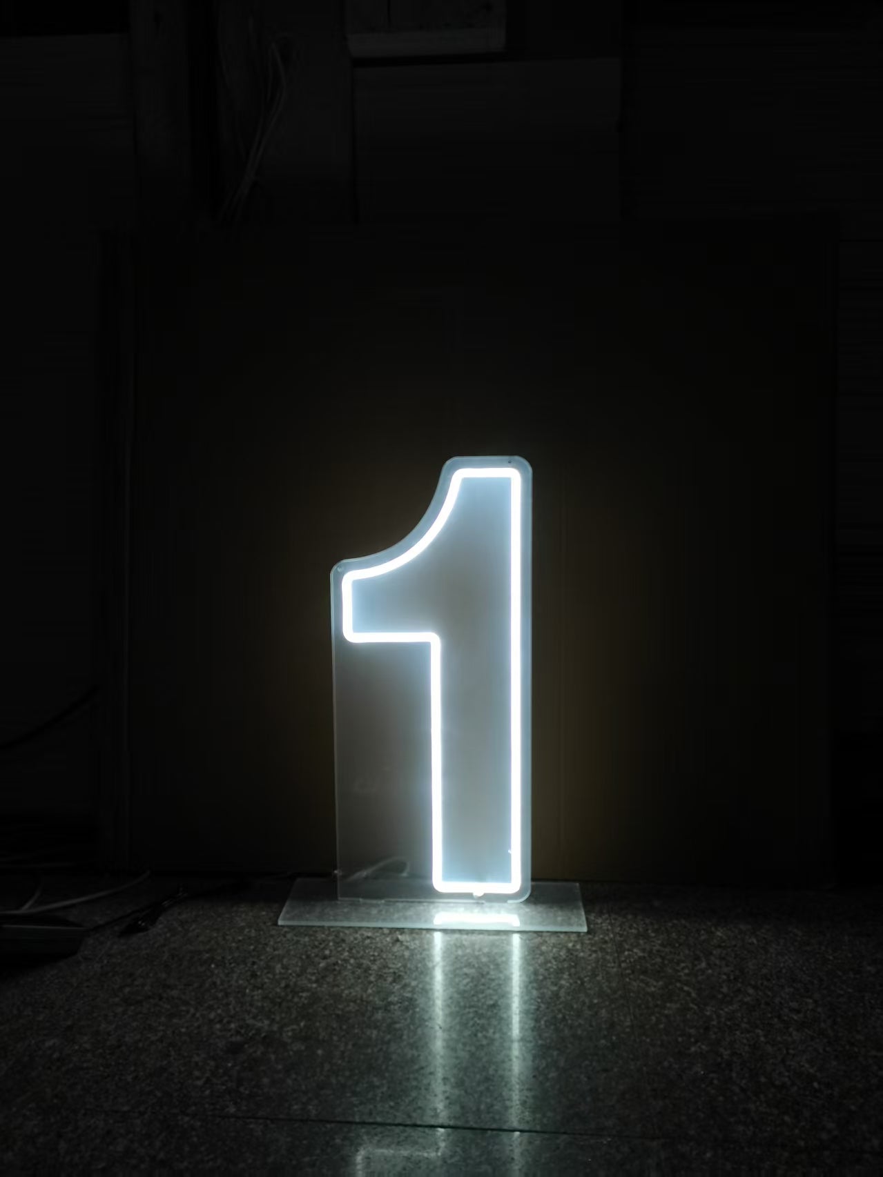 Светещи цифри прозрачни