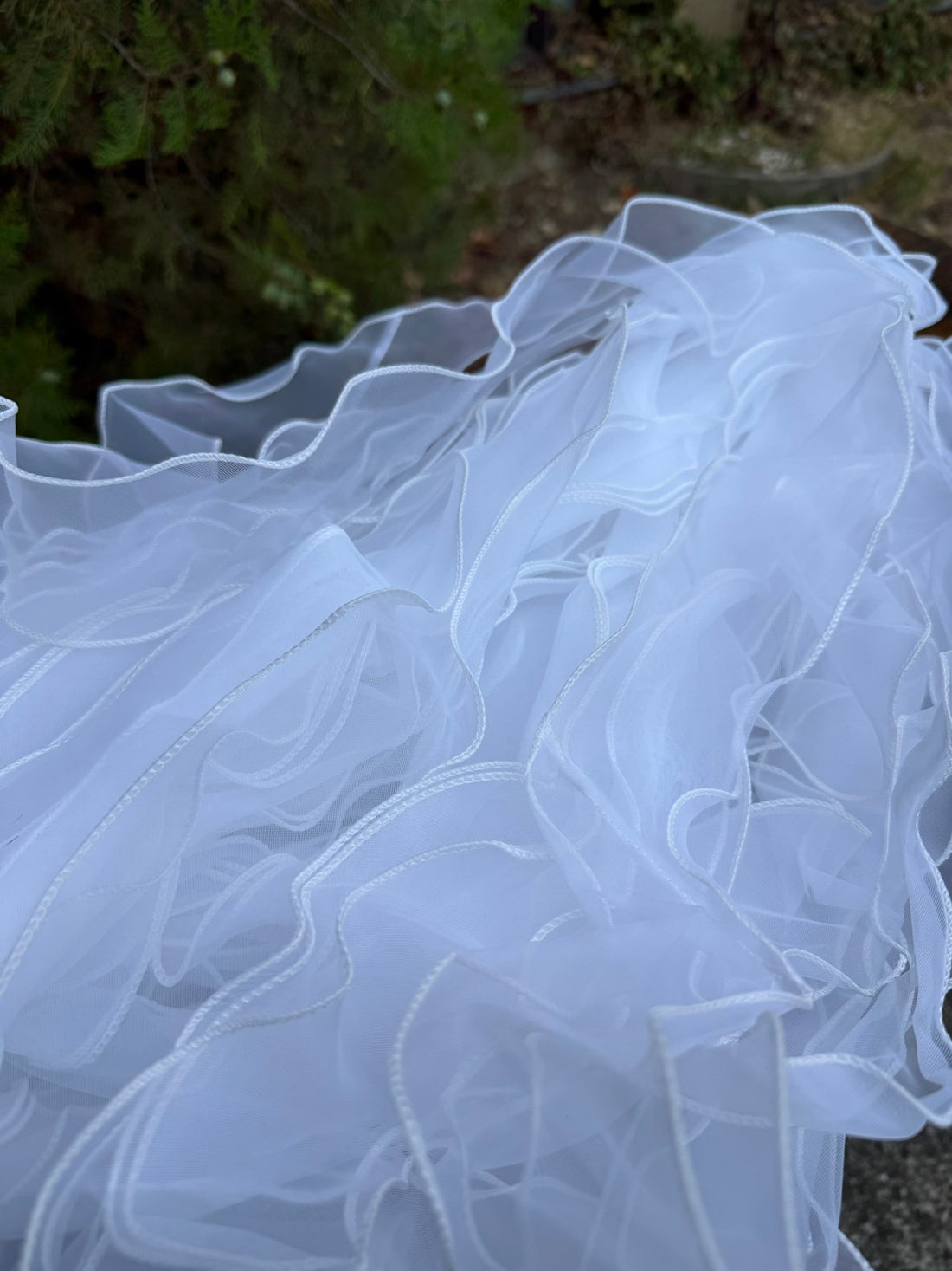 Бял шифон лента 24 м