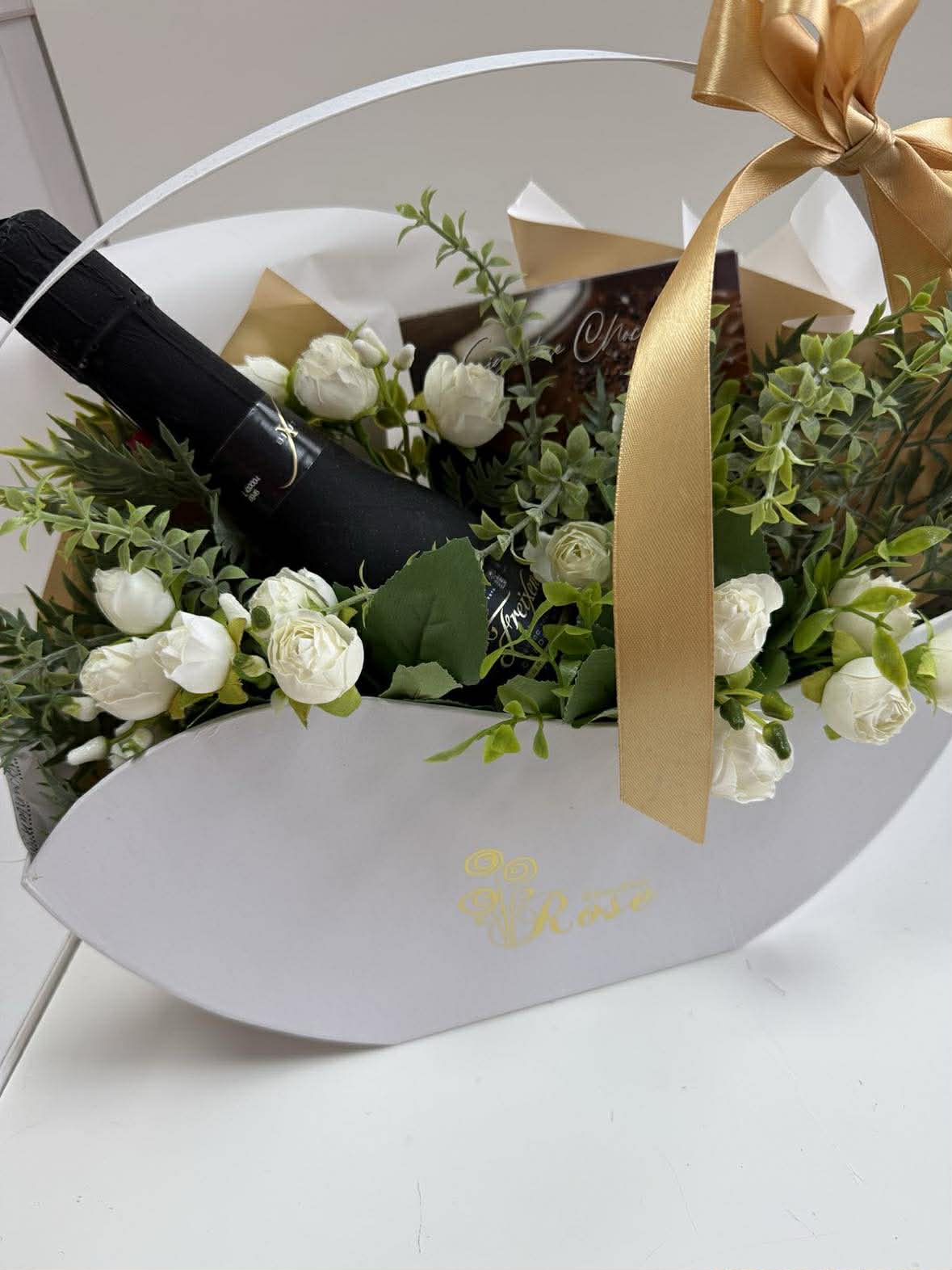 Аранжировка Пролетна кошница