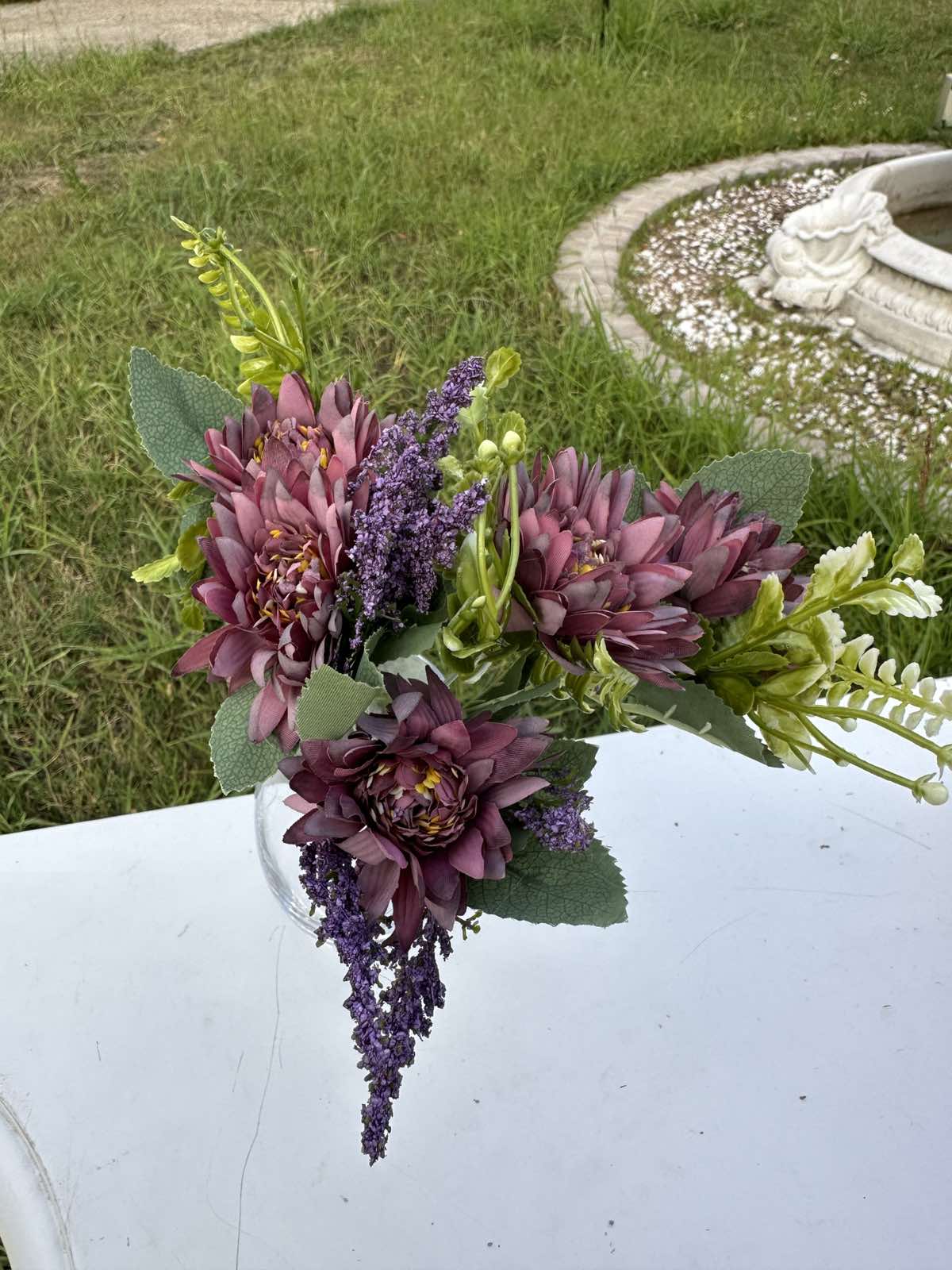 Мини букет хризантеми