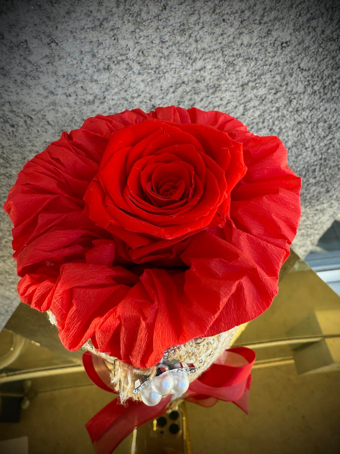 Вечна роза кокетка