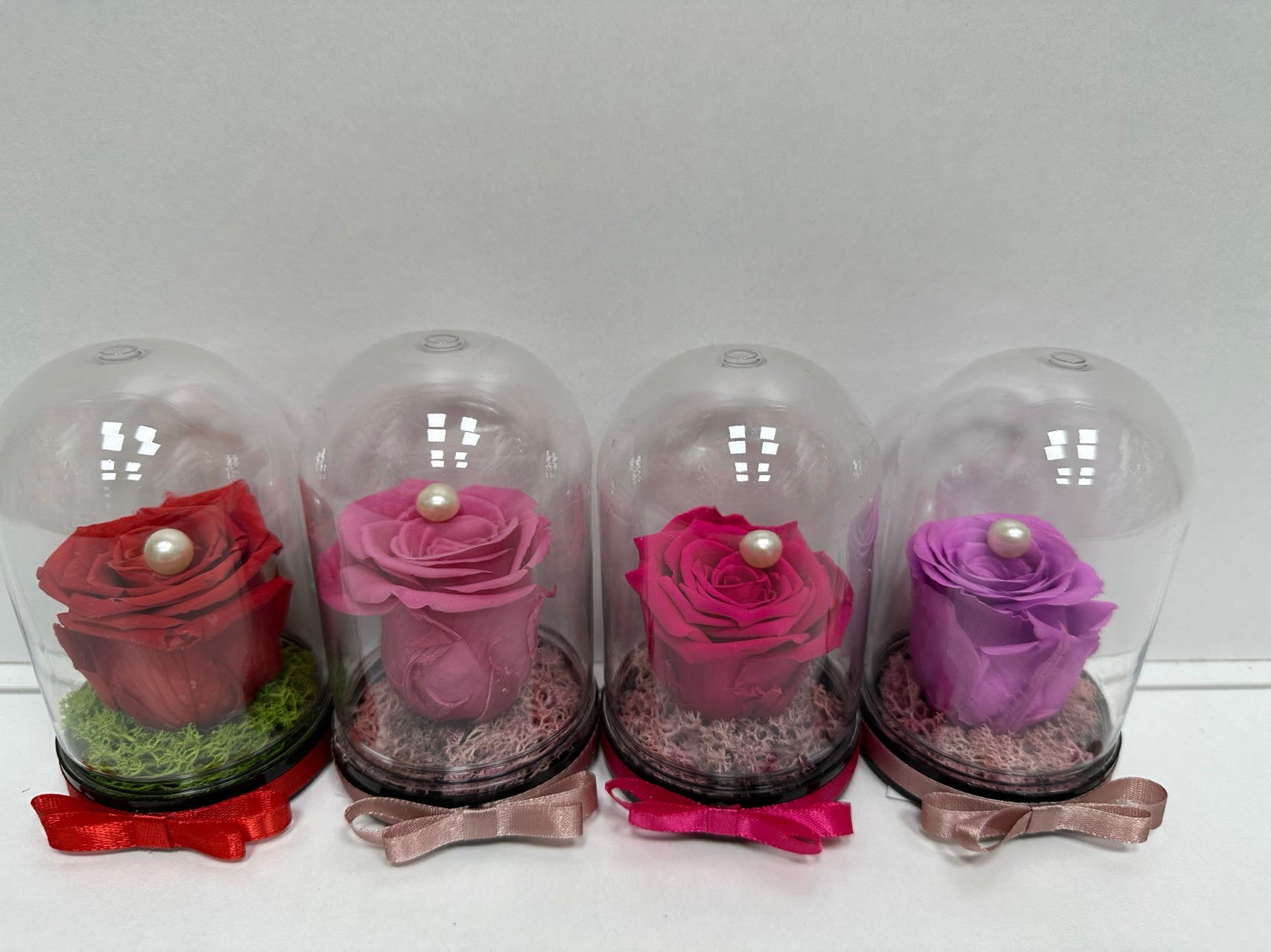 Вечна роза в мини купол