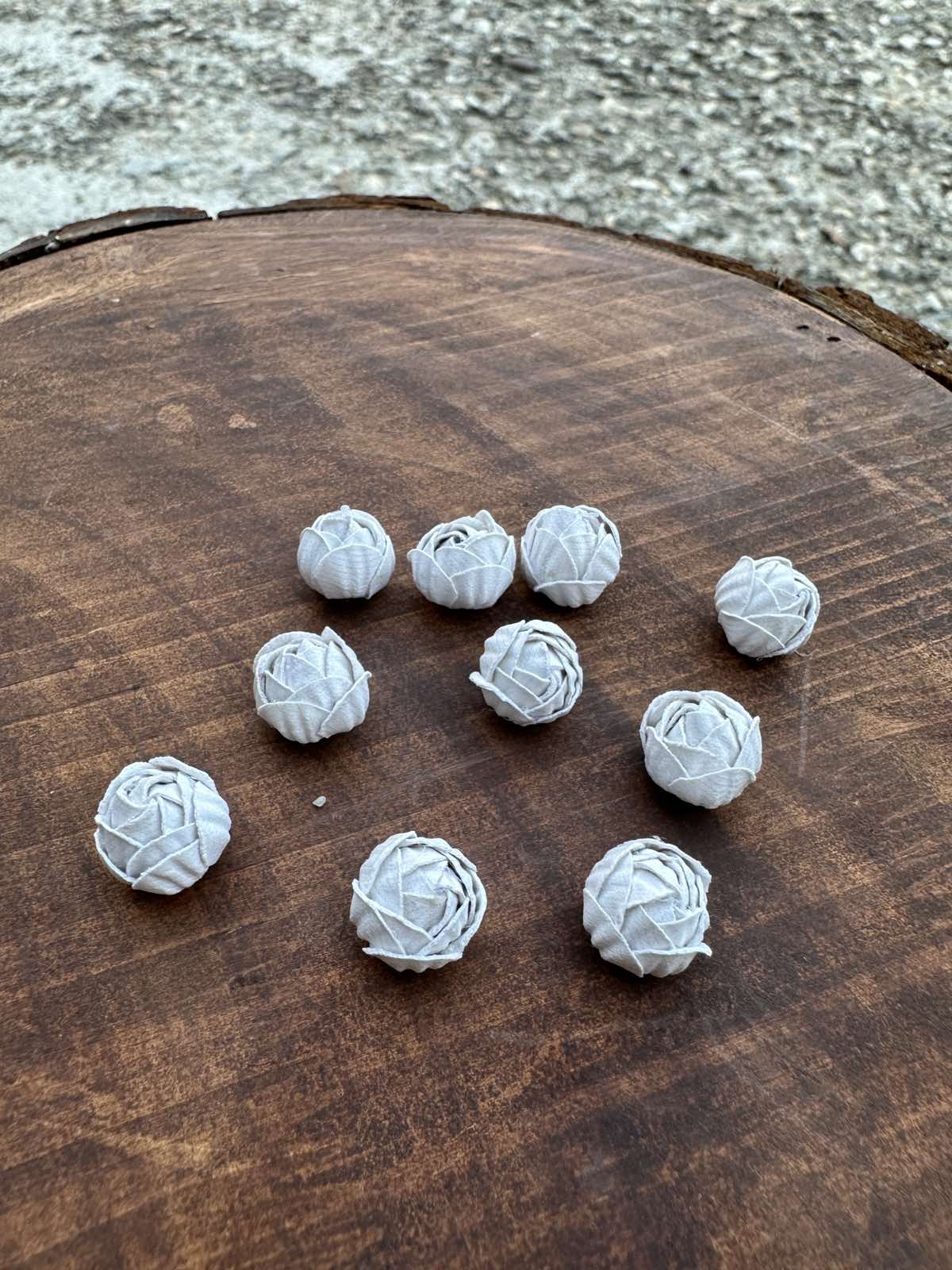 Мини пъпчица