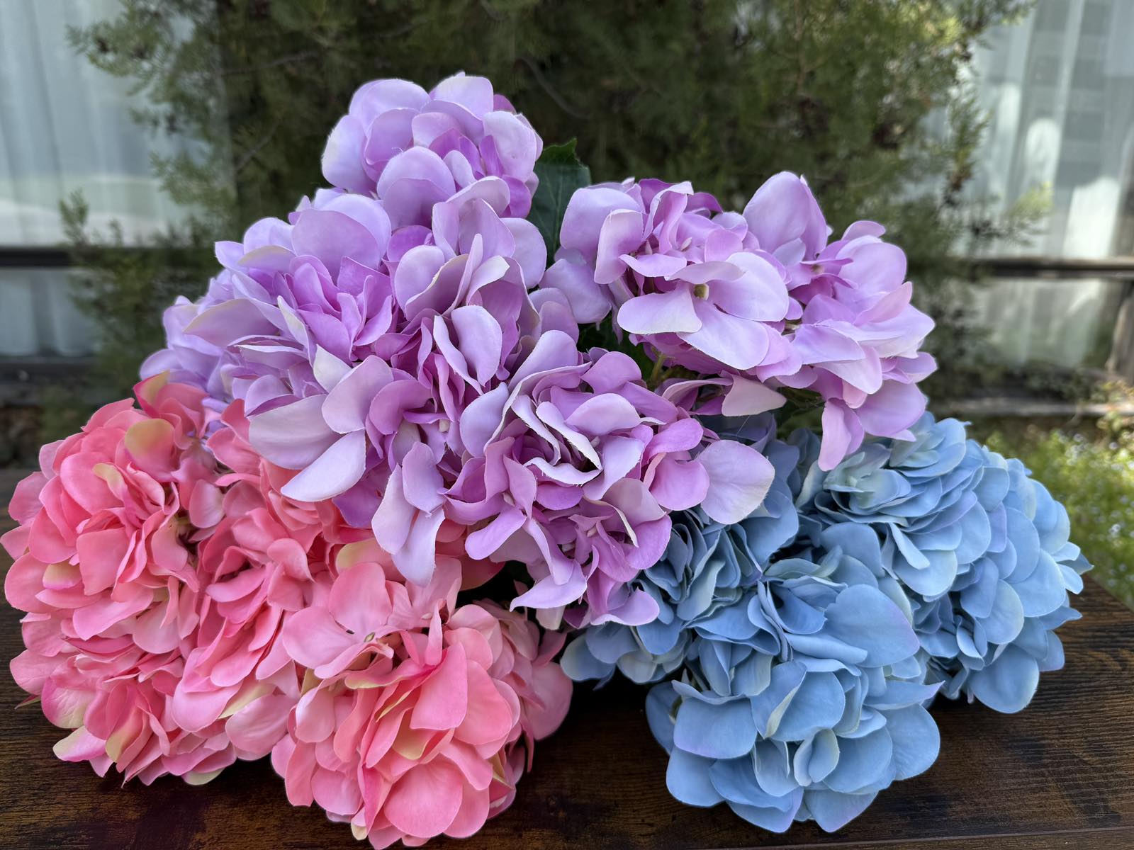 Преливаща хортензия