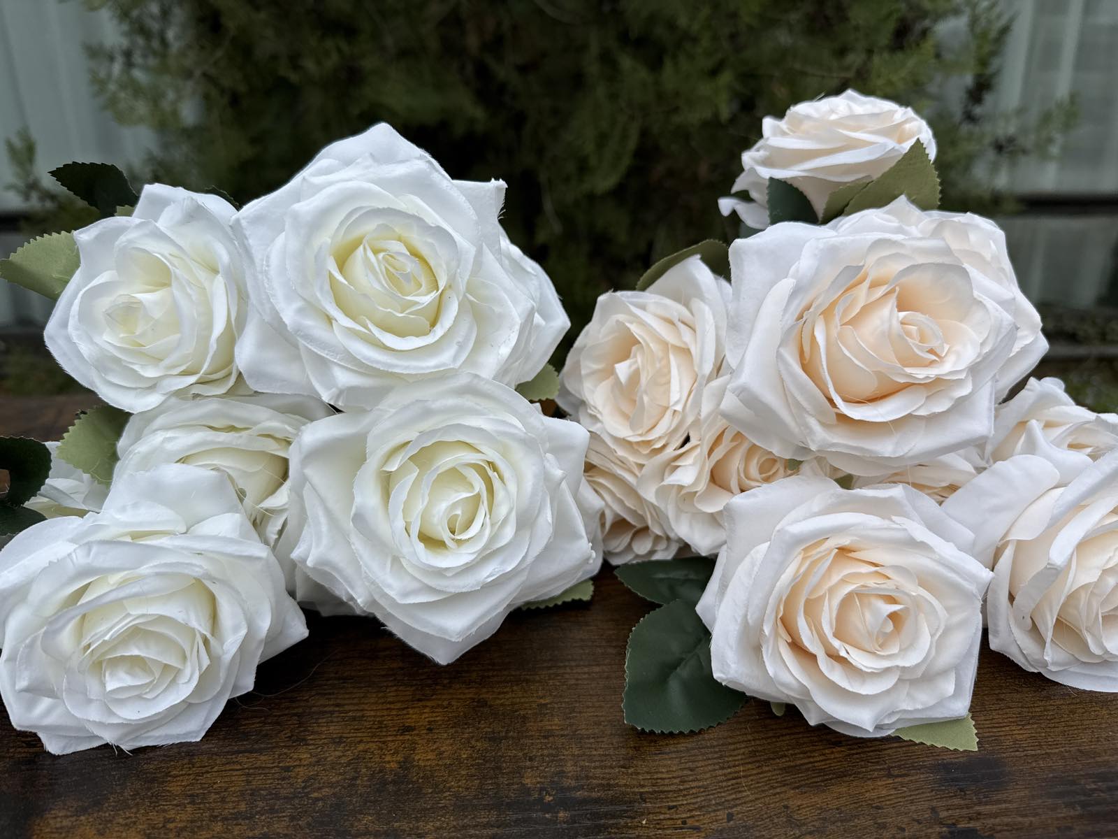 Изкуствена роза 10 глави пудра