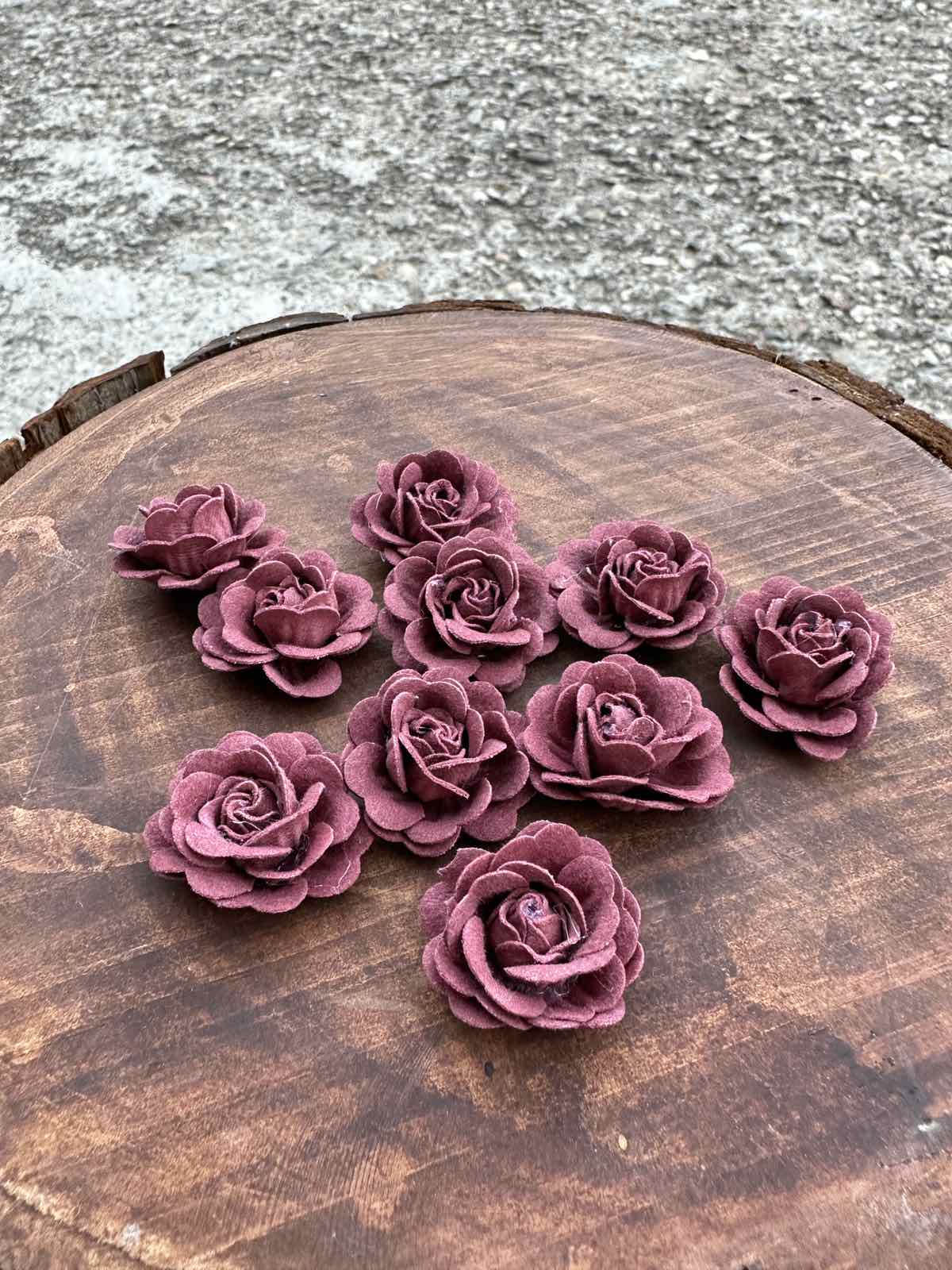 Средна розичка главичка