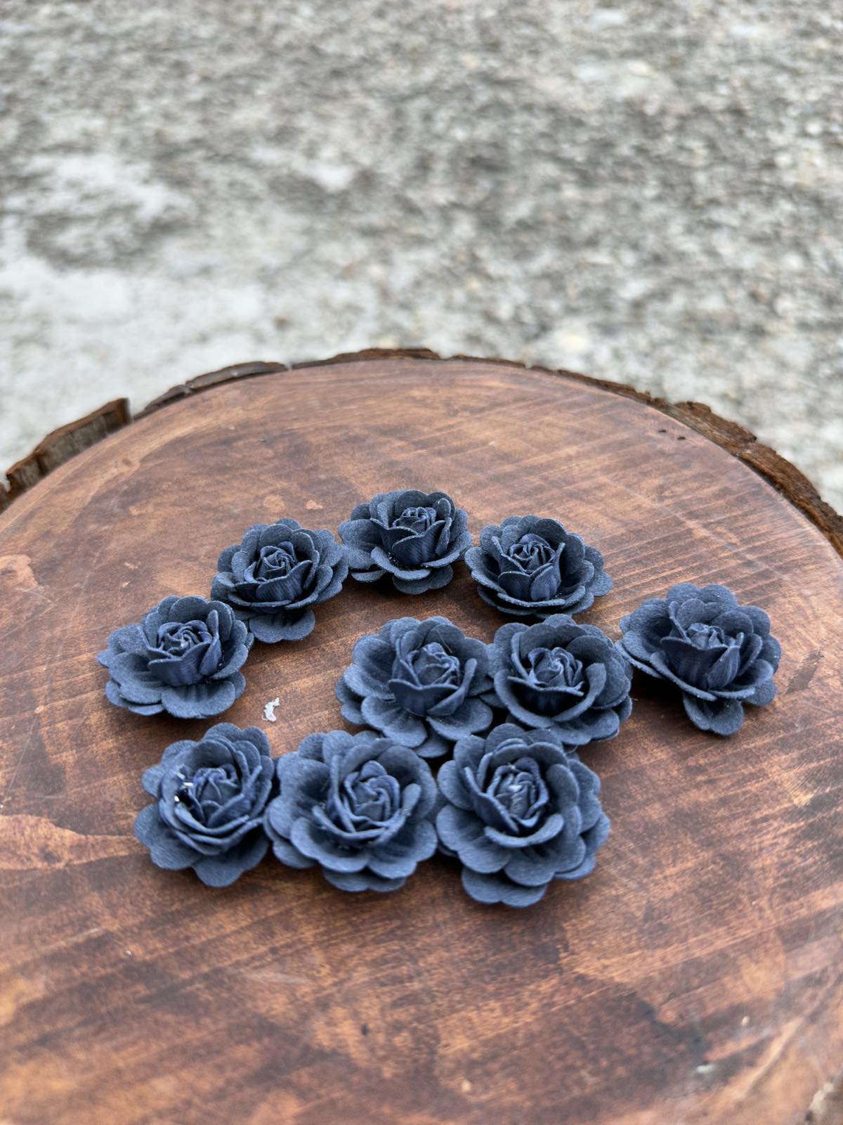 Средна розичка главичка