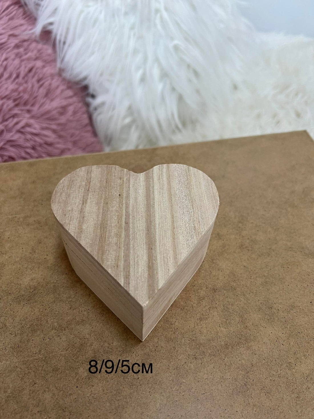 Дървена кутия сърце