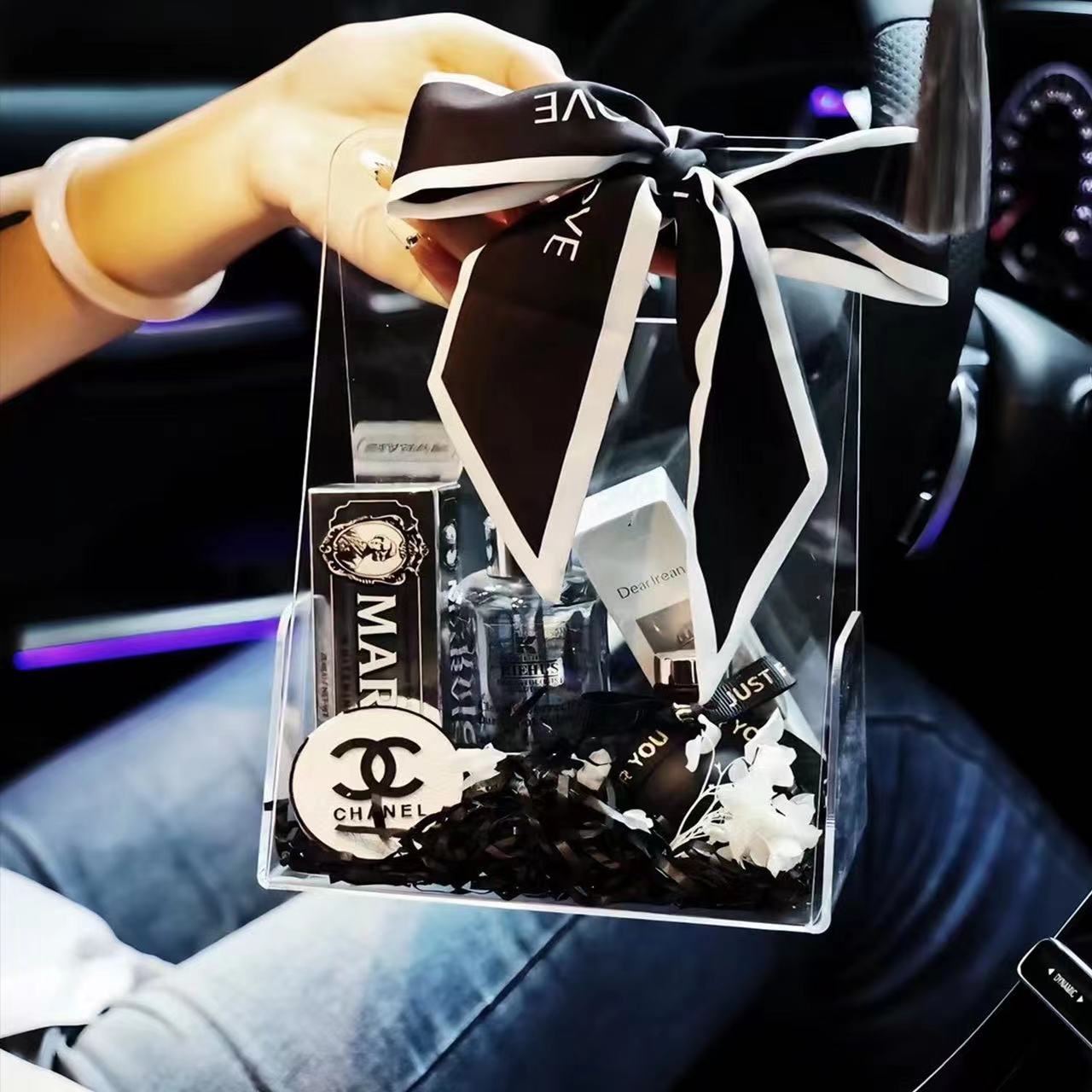 Акрилна чанта малка