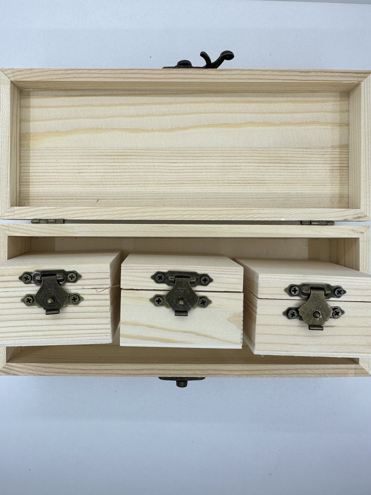 Дървена кутия 3 в 1