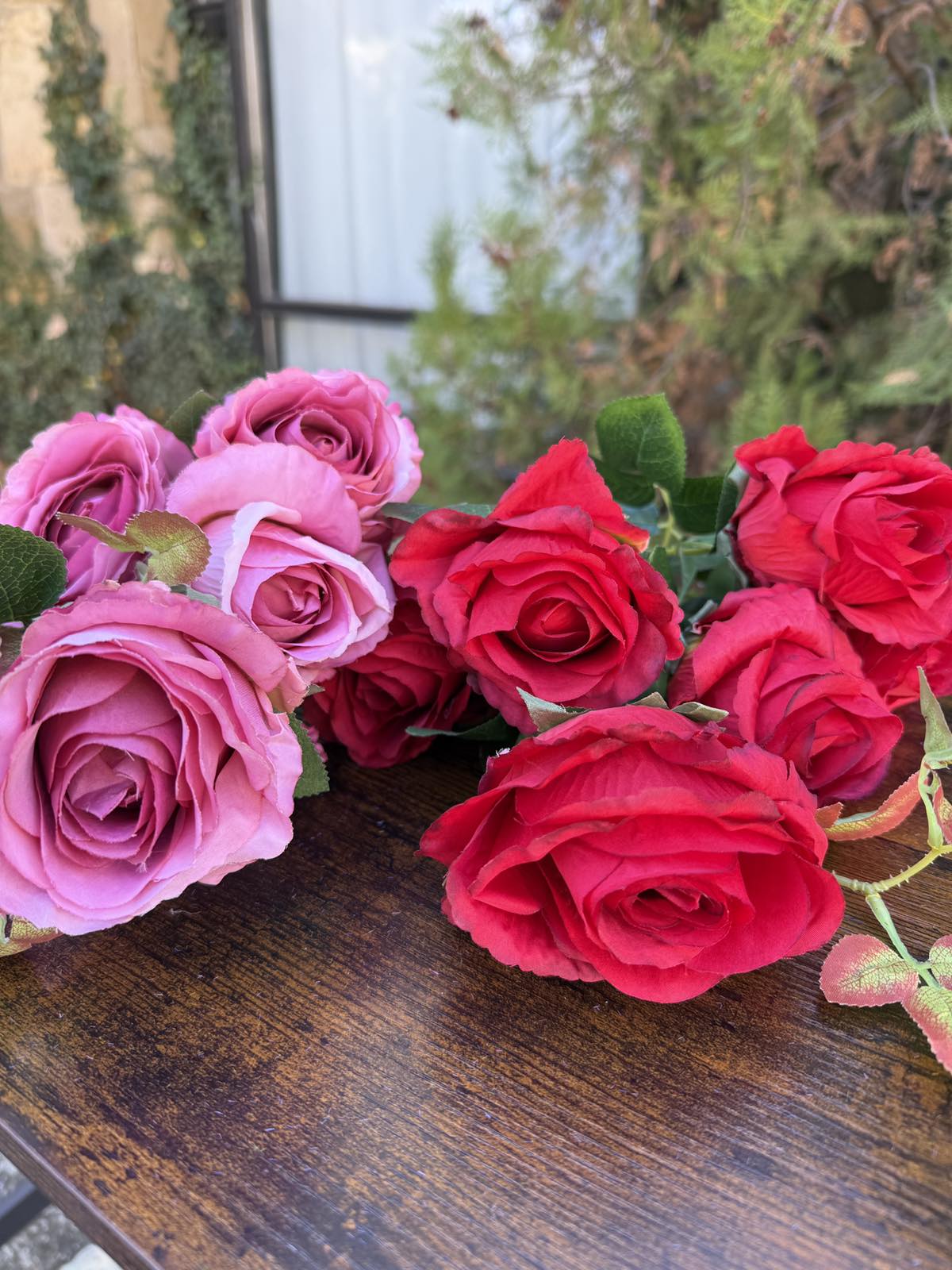 Затворена роза