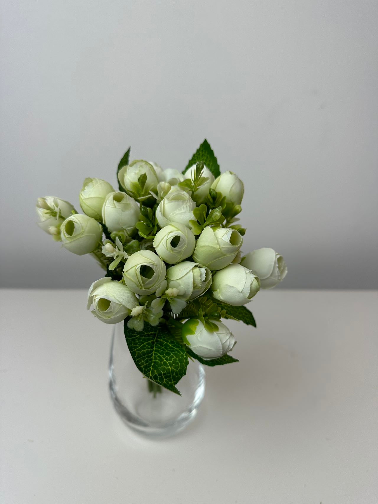 Букет мини божури зелено