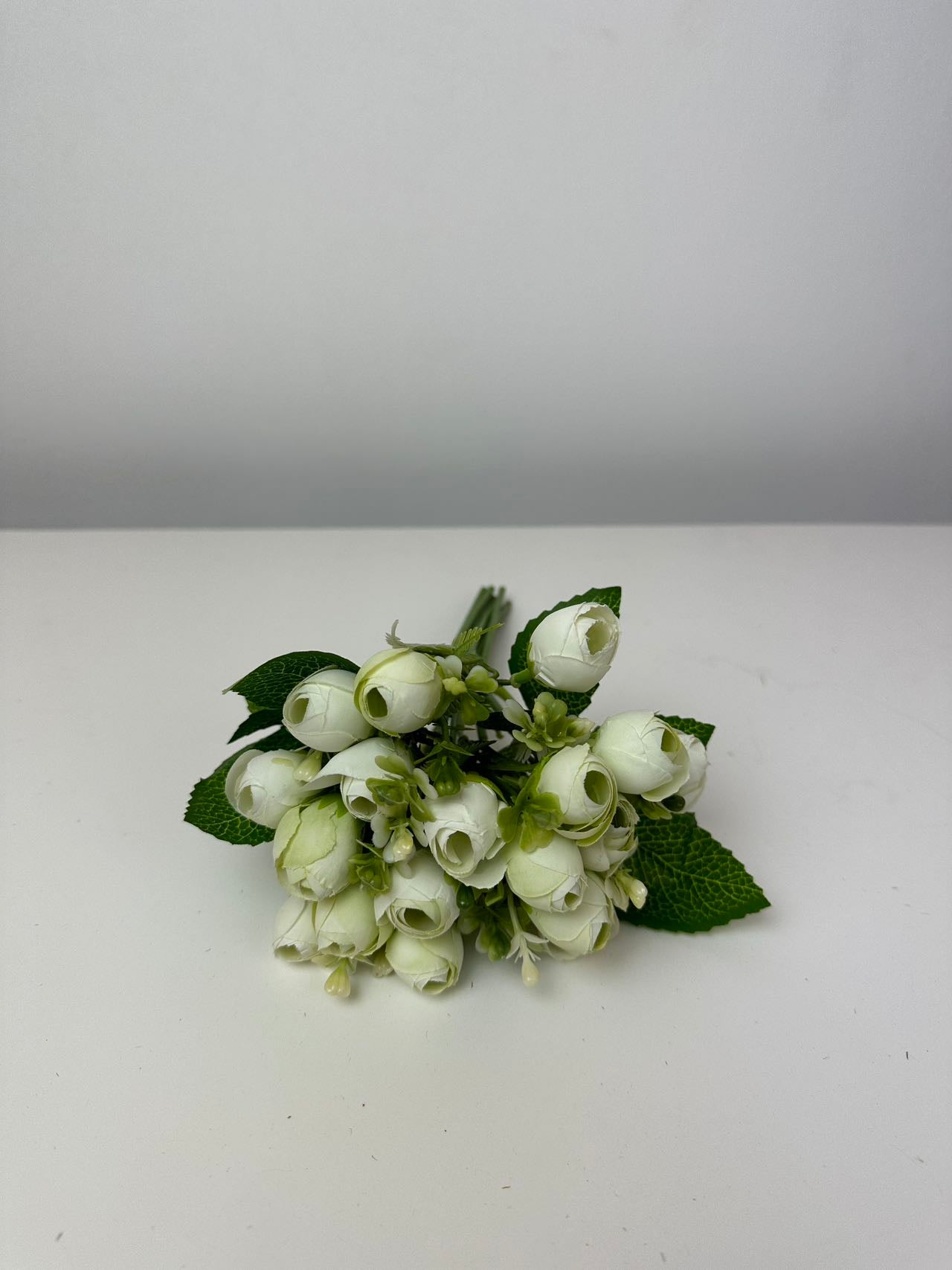 Букет мини божури зелено