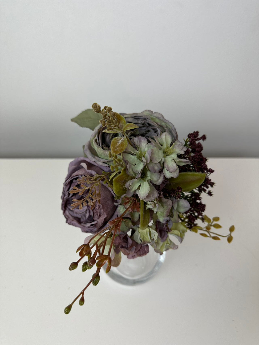 Букет градинска роза и хортензия лилаво