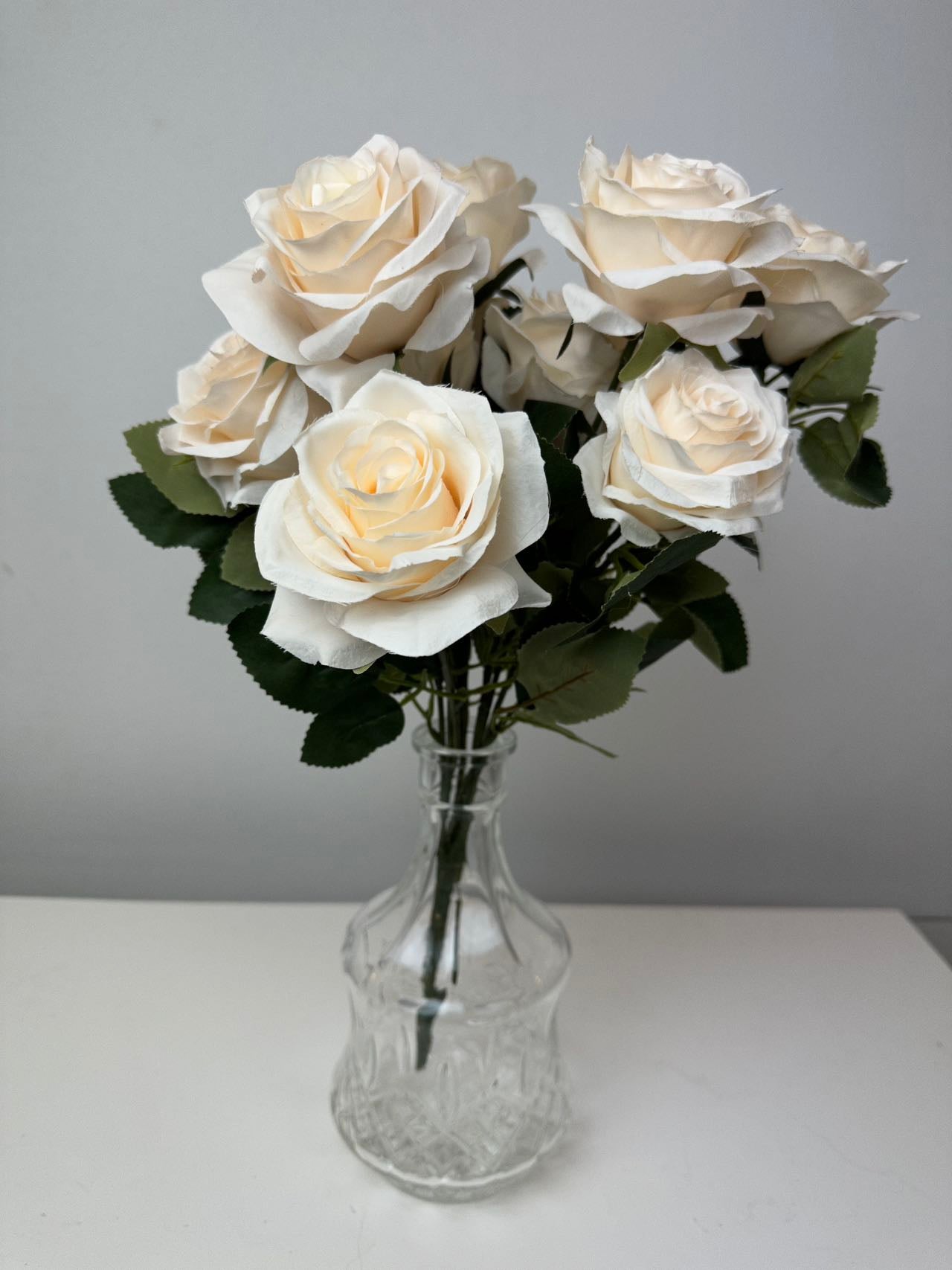 Изкуствена роза 10 глави пудра