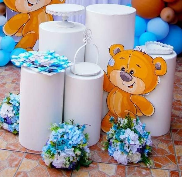 Метални колони бели