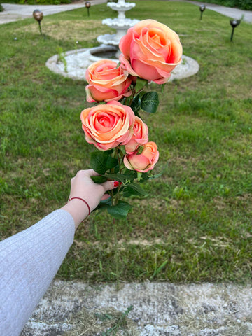 Изкуствена роза 6 глави тъмна праскова